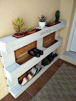 Simple DIY Pallet Shoe Storage