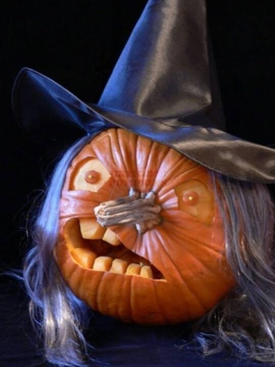 Spectacular Spooky Pumpkin Carving