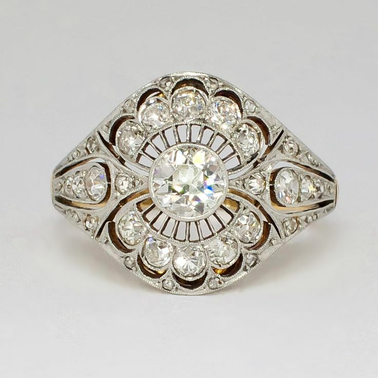Unique Diamond With Platinum Engagement Ring