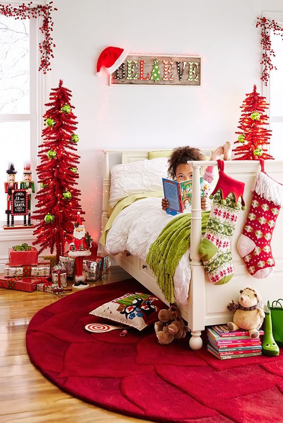 Exclusive kids room decor for holidays.