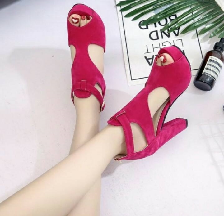 Nice Pink Peep Toe Ankle Strap T-Strap Heels Sandals