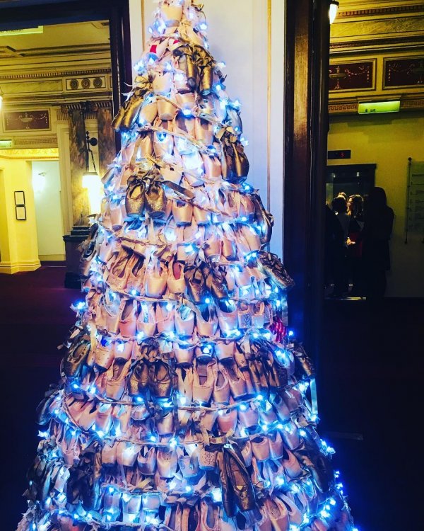 Stunning ballet slipper Christmas tree. Pic by natalieyoungeruk