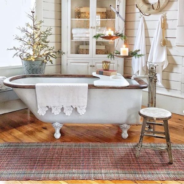 Vintage style Bathroom decor idea.