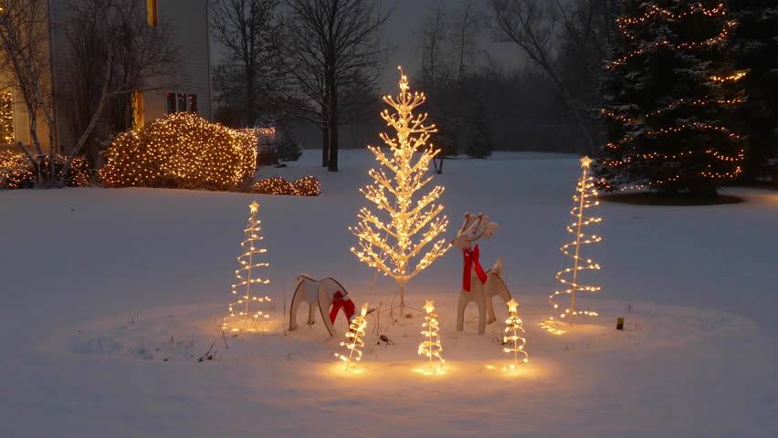 Amazing Christmas Light Decor Ideas