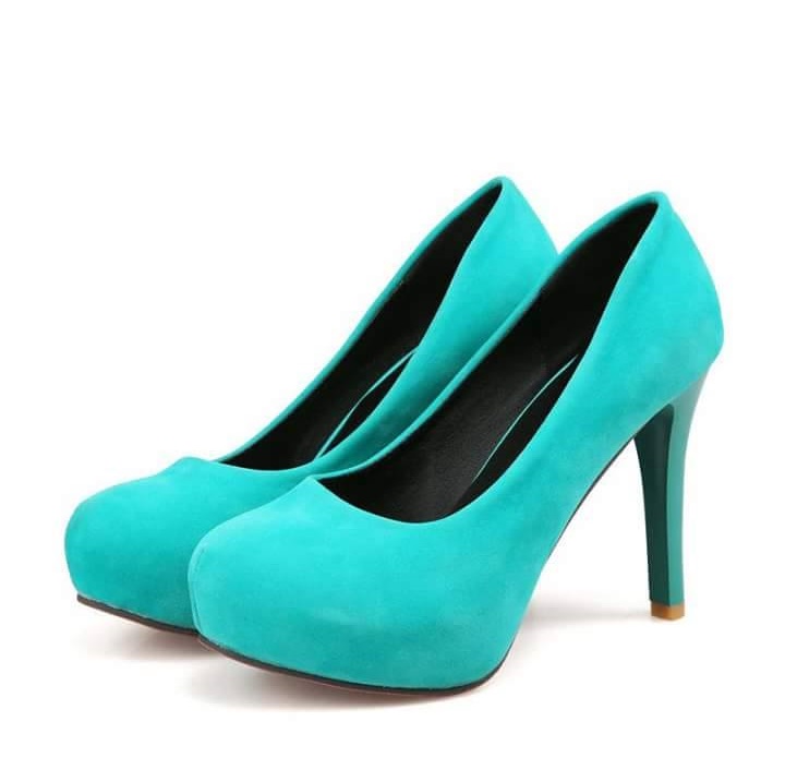 Awesome Turqouise Green Heels