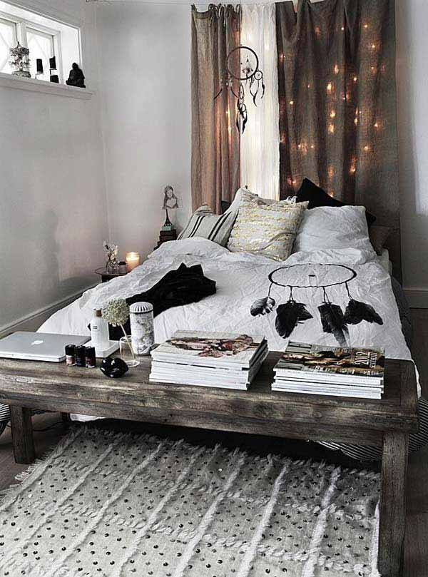 Boho Chic Christmas Bedroom Decoration Idea