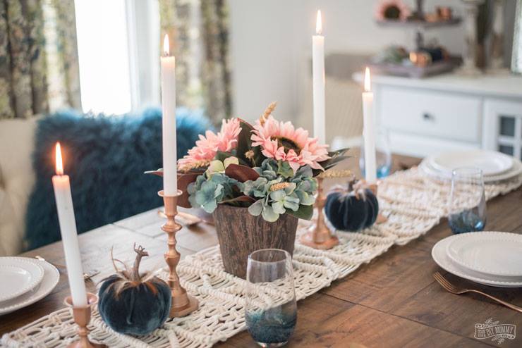 Boho Style Table Decor Idea for Fall Season