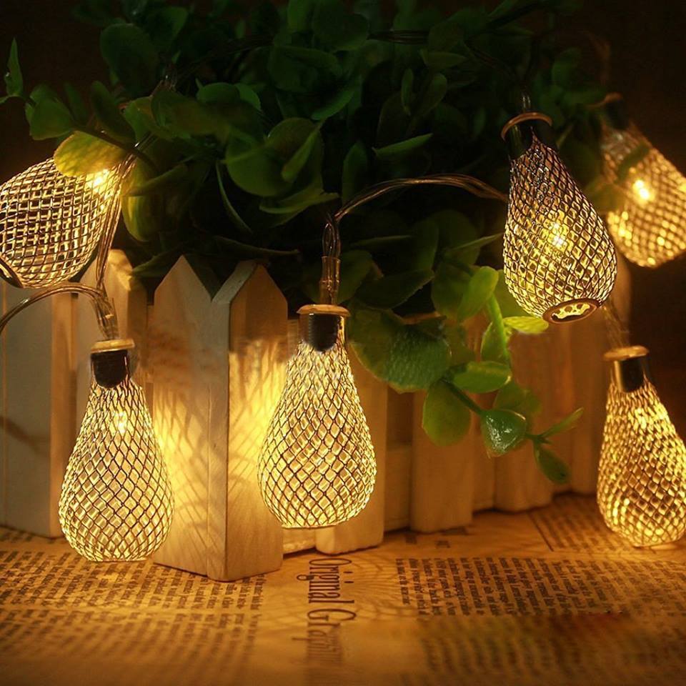 Amazing Waterdron White Led Light String To Decorate Outdoor