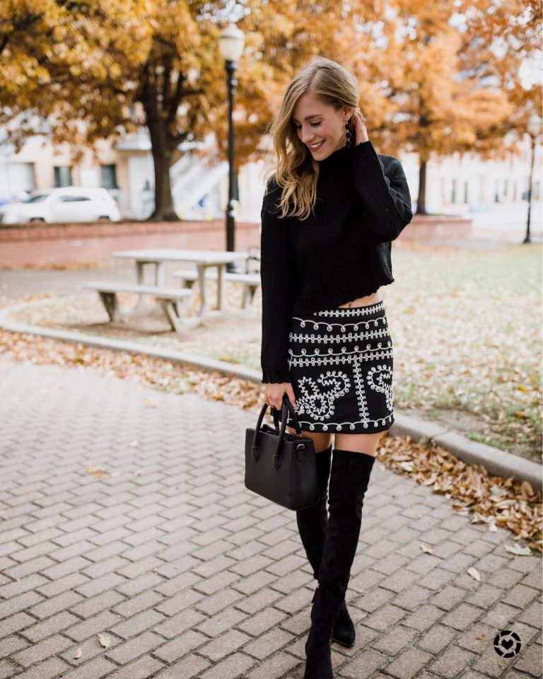 40 Ideas On How To Style Cropped Sweater For Winter - Blurmark