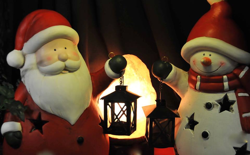 Santa And Snowman Candles For Christmas
