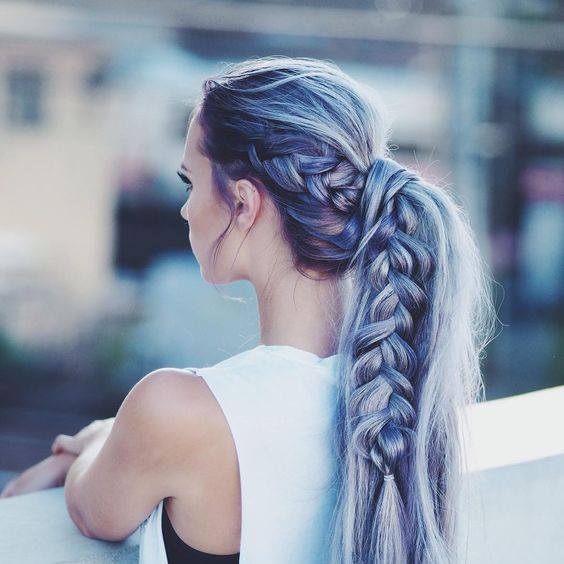 Lovely Side Braid With Pony