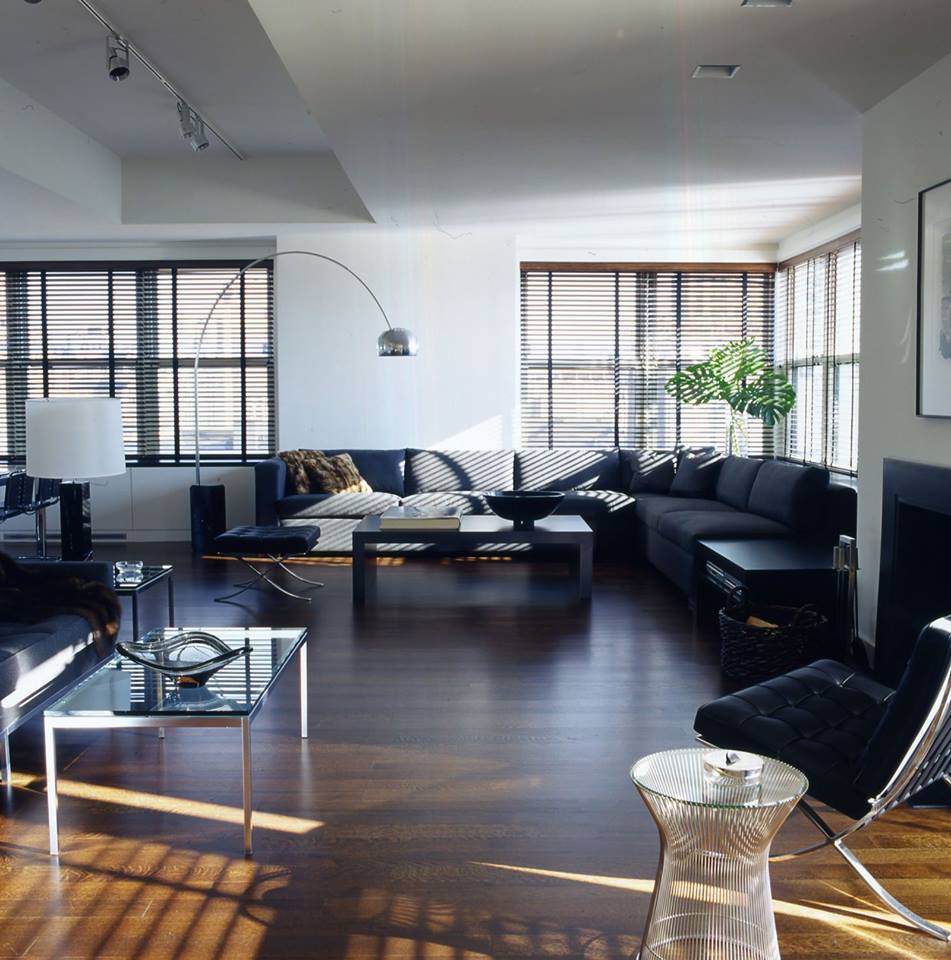 Striking Modern Living Room For Big Space