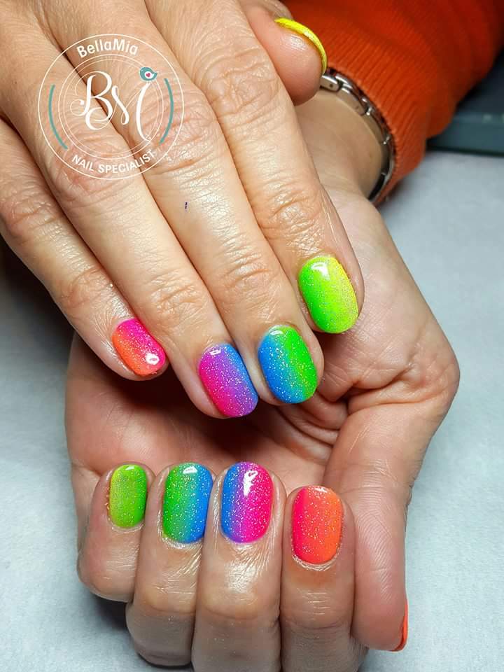 Adorable Rainbow Color Summer Nails