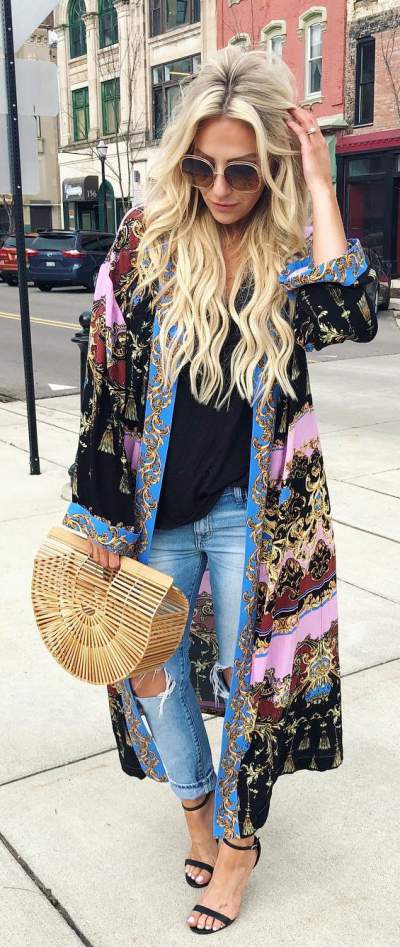 Casual Spring Style With Beautiful Kimono And Straw Bag