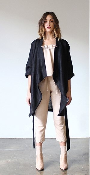 Glamorous Nude Outfit With Black Kimono Linen Jacket And Matching High Heels