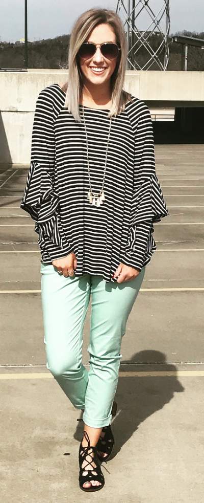 Impressive Stripes Top With Cute Pant And Stylish Heels For Spring