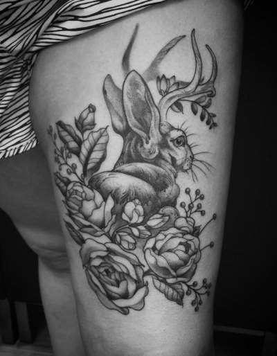 A Jackalope And Roses Inked On Thigh