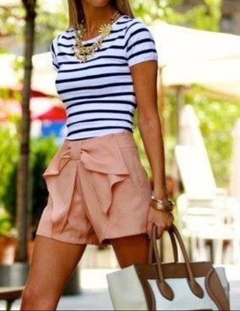 Awesome Stripes Top & Beige Bow Shorts