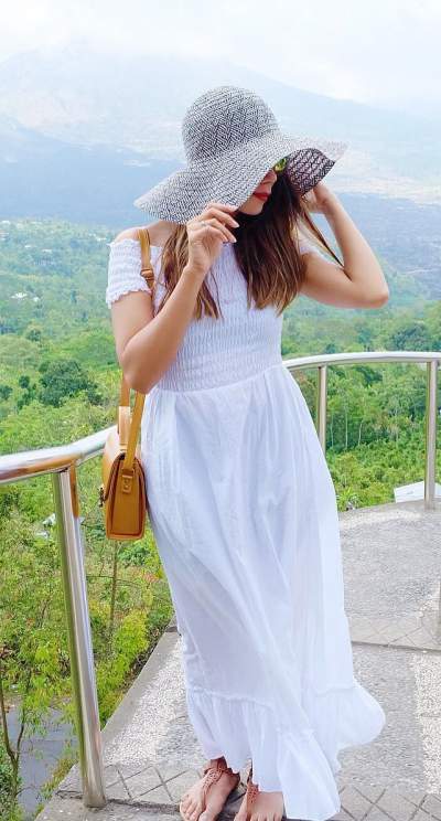 Cotton White Off Shoulder Maxi Dress With Sun Hat