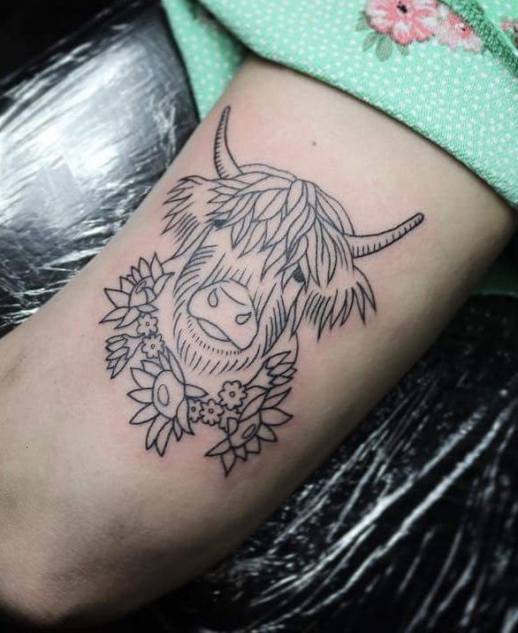Creative Cow Tattoo With Sunflower