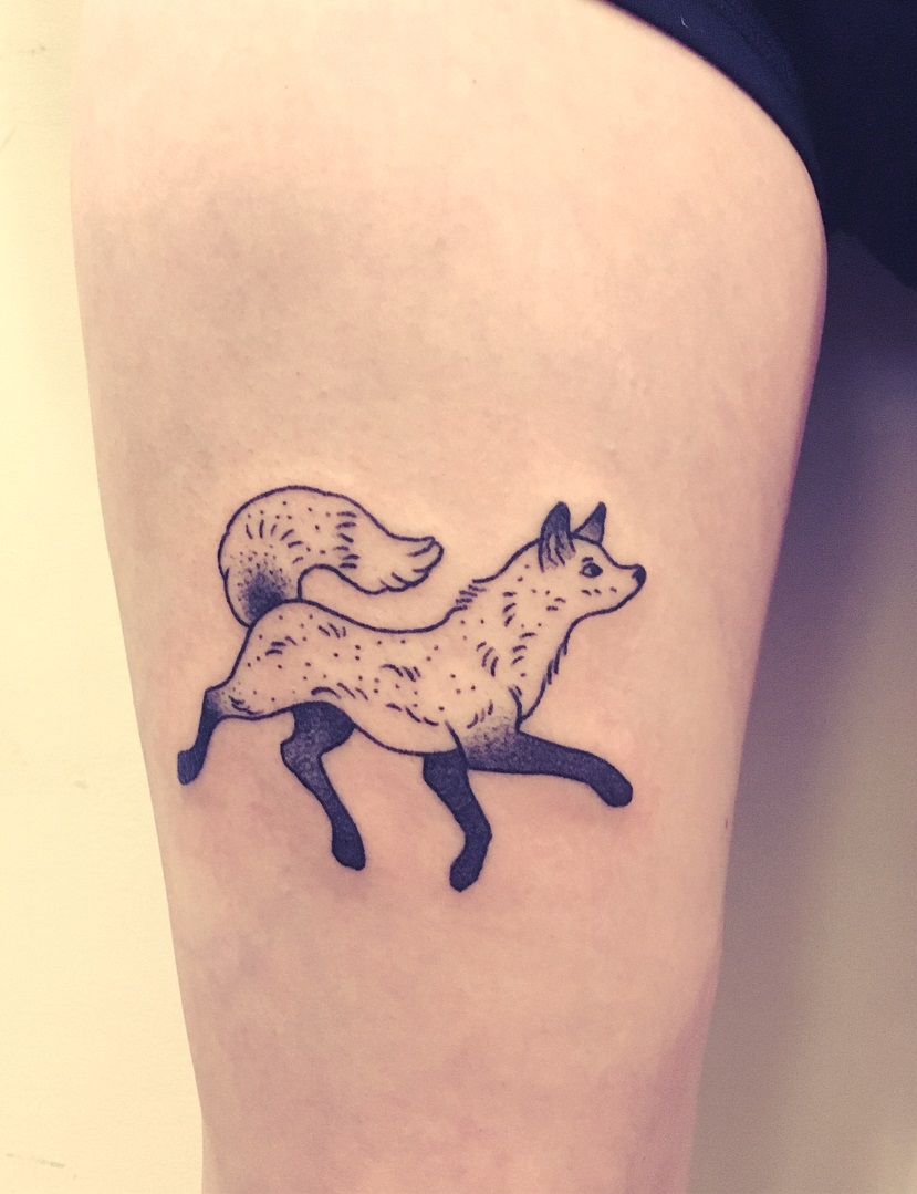 Linework Running Dog Tattoo On Thigh