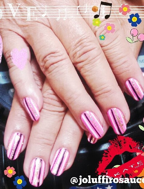 Pretty Pink Stripes Summer Nails Idea