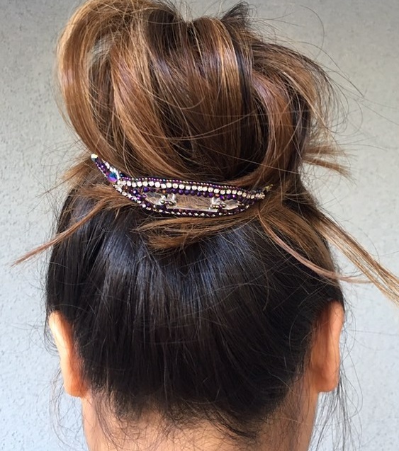 Quick Top Knot hairstyle For Summer
