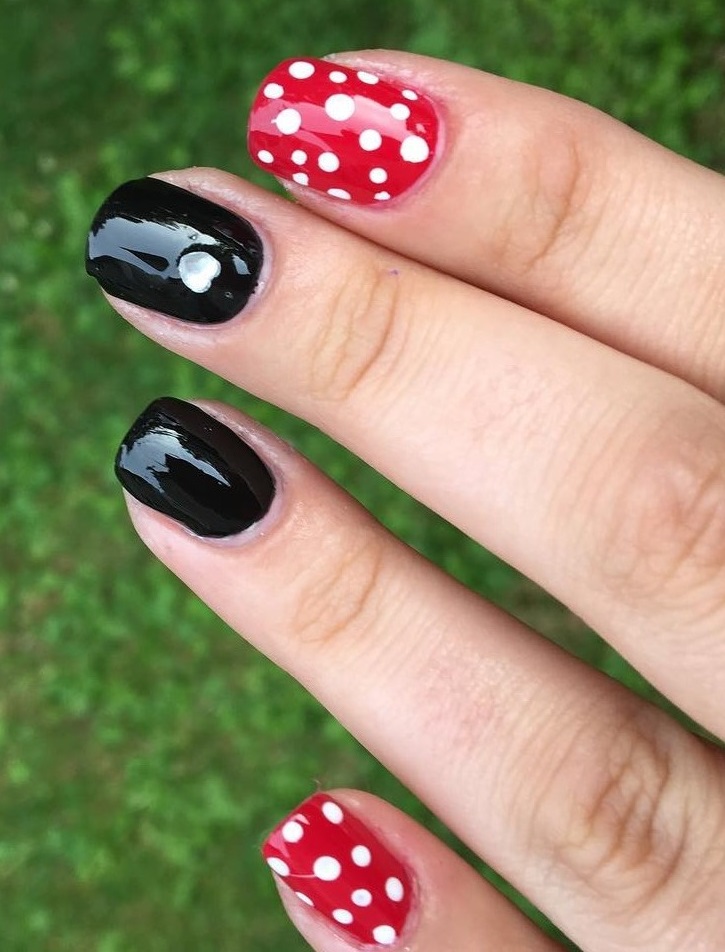 Red & Black Summer Nails with White Dots on Red