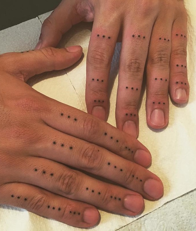 Simple Dots on Fingers