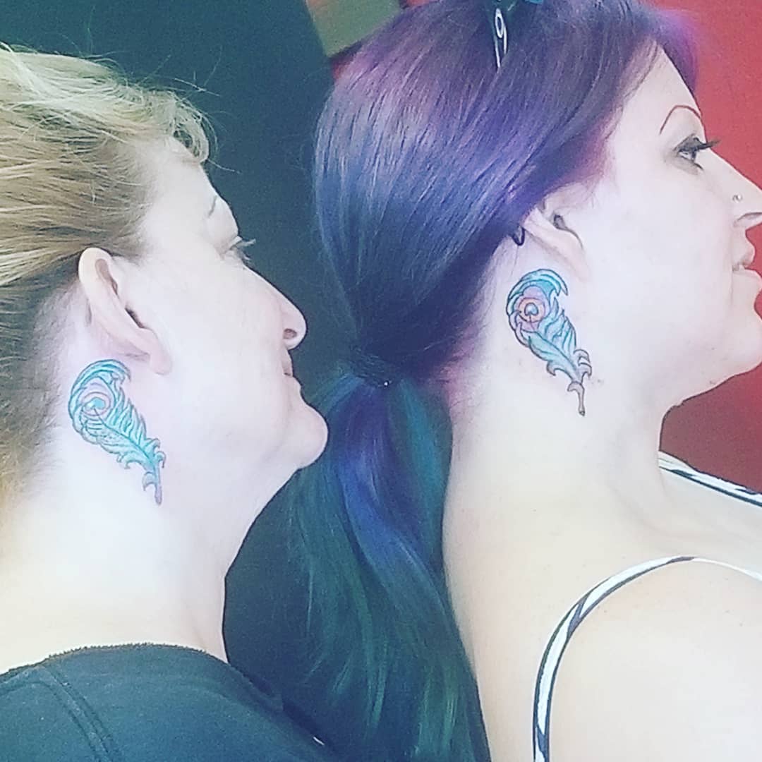 Chic Matching Mother Daughter Peacock Feather Tattoo Behind The Ear