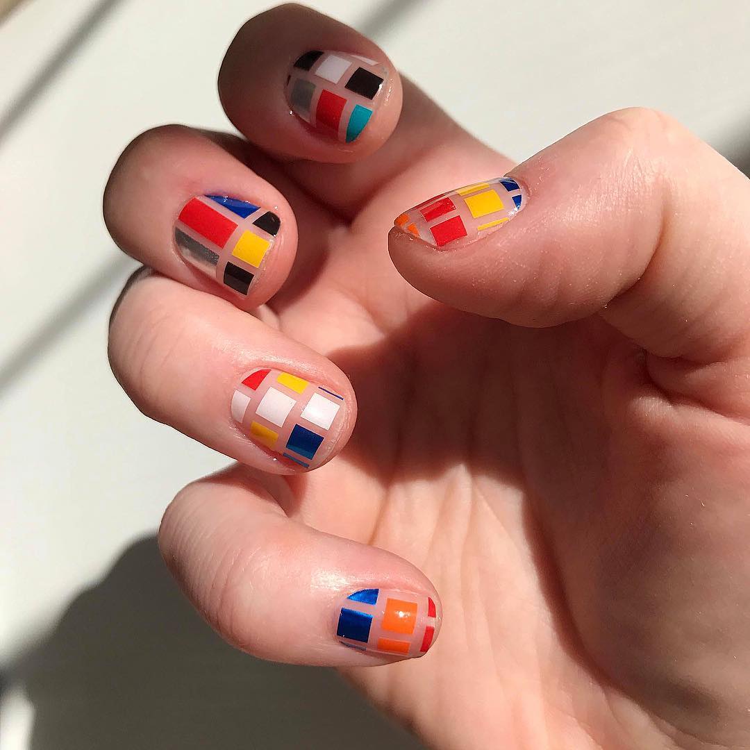 Best colorful geometric nails
