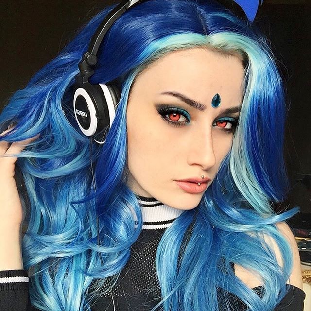 Blue Ombre Hairs