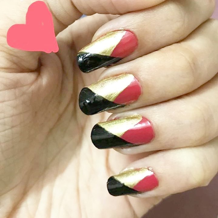 Casual Easy Manicure In Red, Black And Golden