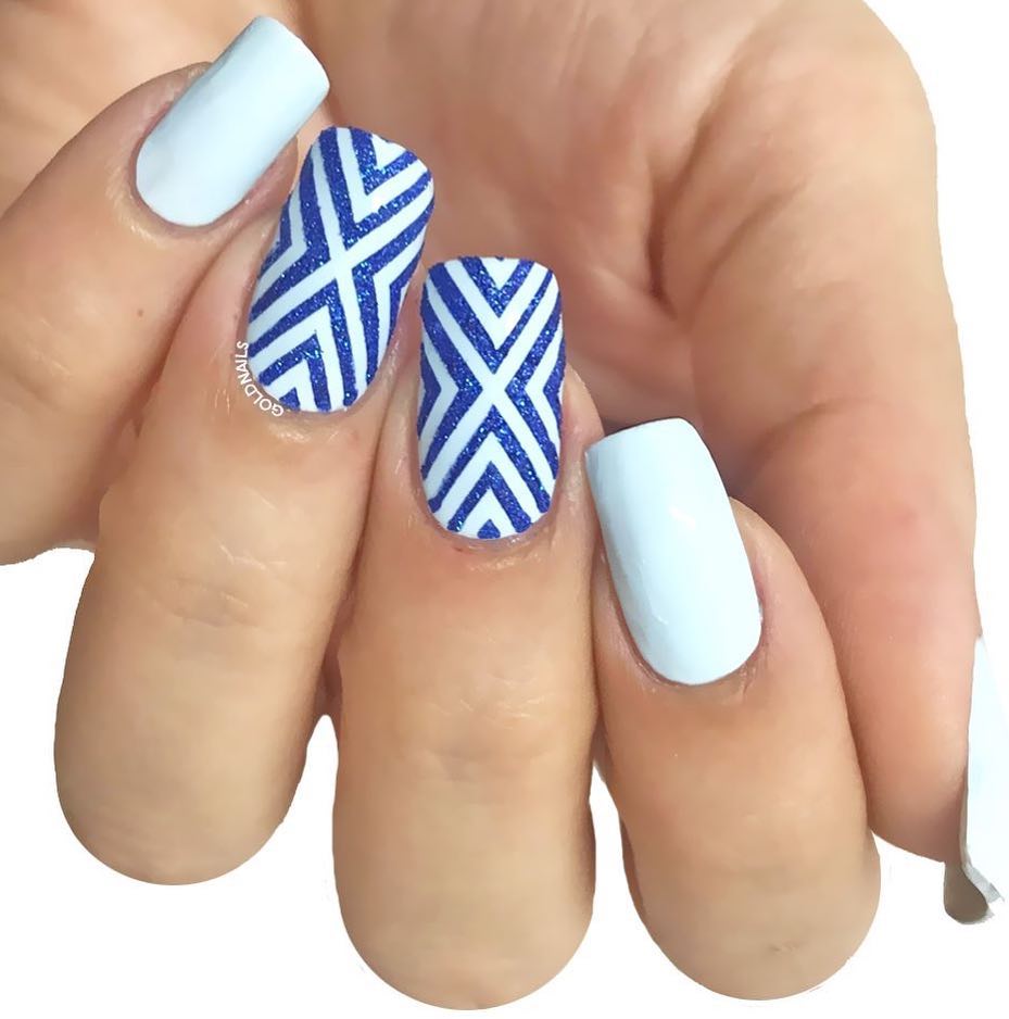 Fancy geometric glittery nails