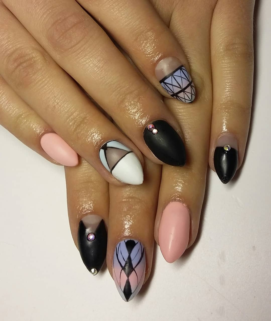 Fantastic pink and black geometric nails