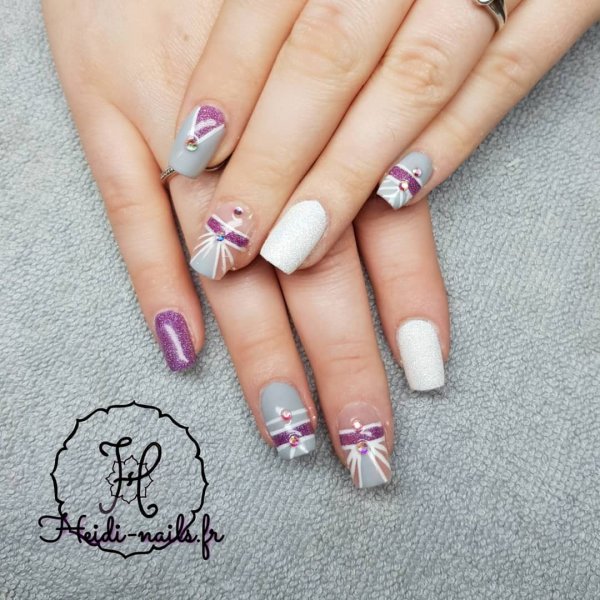 Gorgeous geometric nails