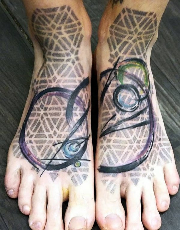 Impressive Abstract And Dotwork Tattoo On Feet