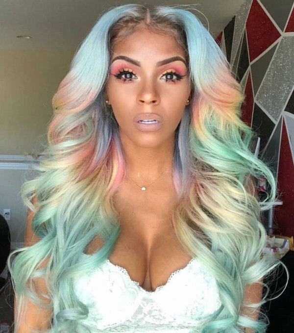 Mind-blowing Multicolour Ombre Hairs