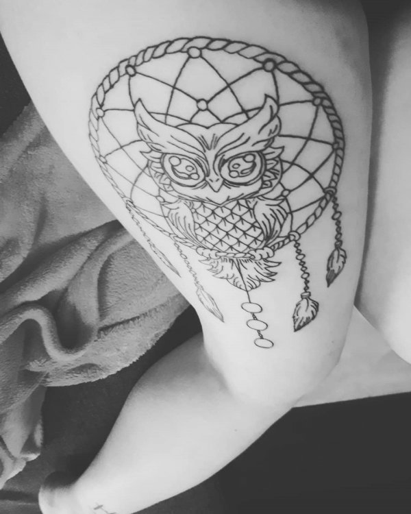 Modish Dreamcatcher Owl Thigh Tattoo