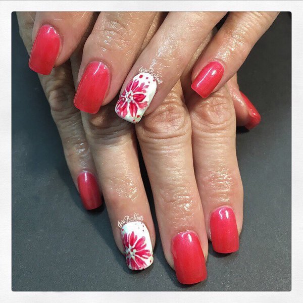 Red And White Flower Nail Art For Spring
