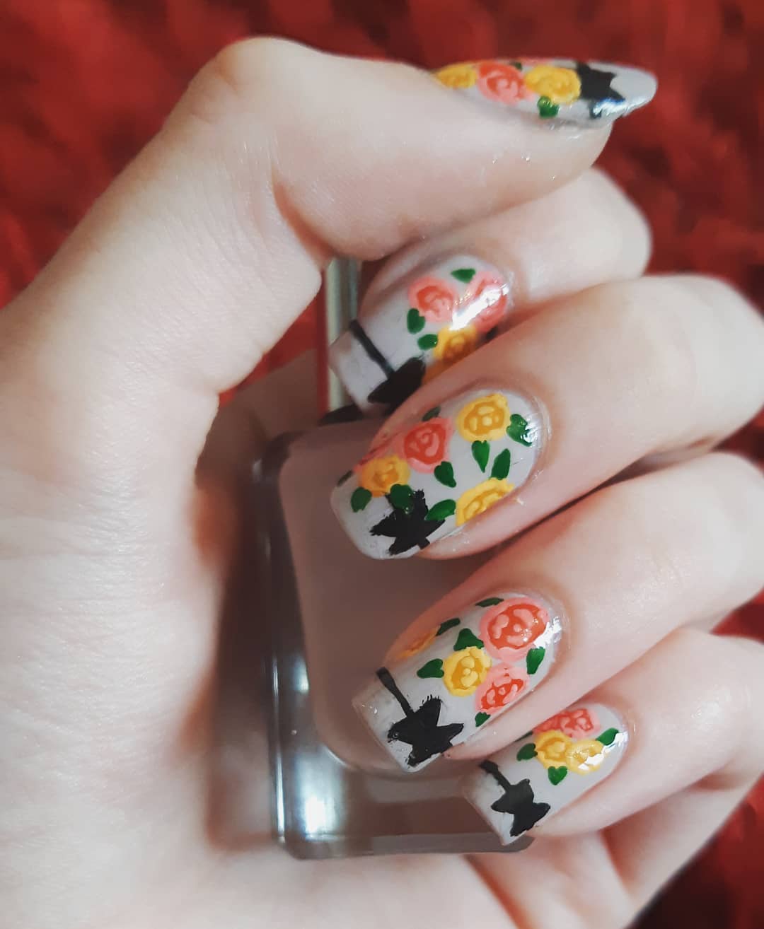 Specular Floral Nails With Ribbon