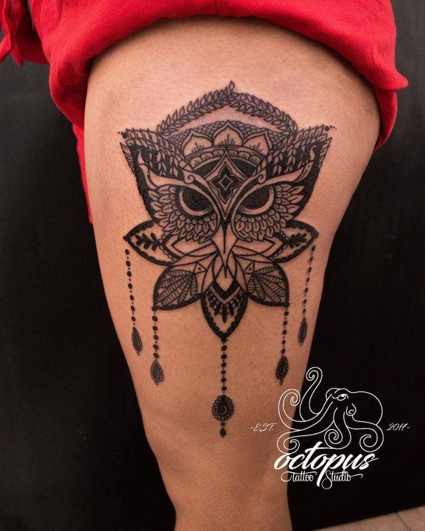 Wonderful Design Of Hamsa Owl Tattoo