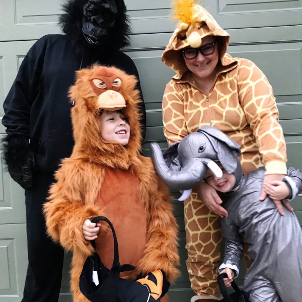 Animal Halloween family costume. Pic by kendallrayburn