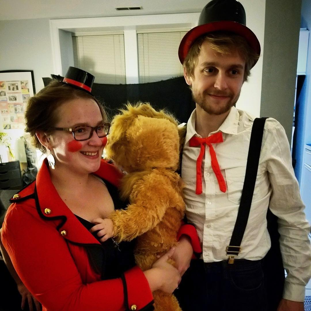 Circus Halloween family costume. Pic by elisehuguette