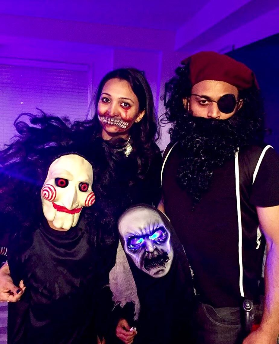 Creepy Halloween family costume idea. Pic by sejal_236