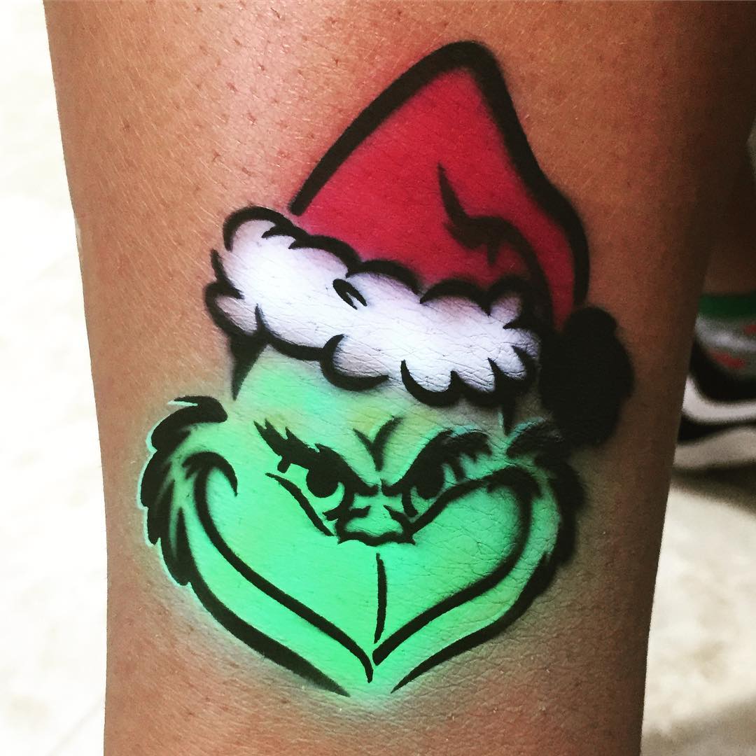 Graceful Santa tattoo