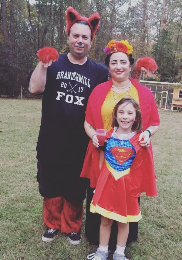 Simple Halloween family costume. Pic by rvabecks