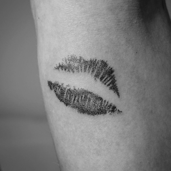 Beautiful Dot Work Lips Tattoo Idea.