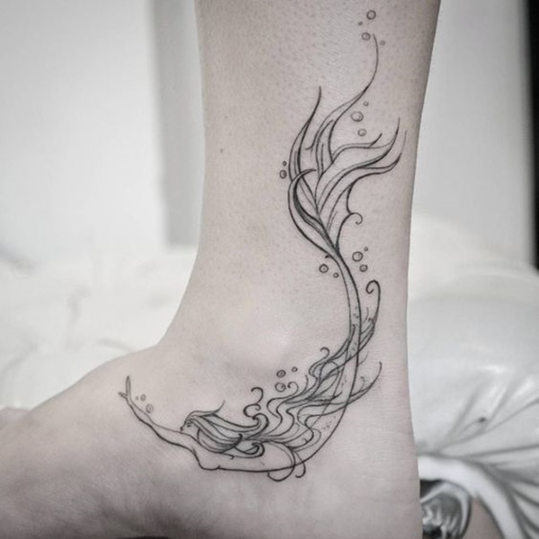 Flowing outline of a swimming goddess.