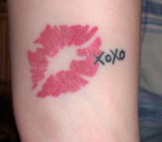 Kiss Lips Xoxo Tattoo Design.